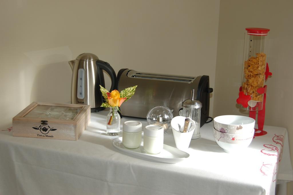 La Grange Dimiere, Pres De Tours Acomodação com café da manhã Saint-Genouph Exterior foto